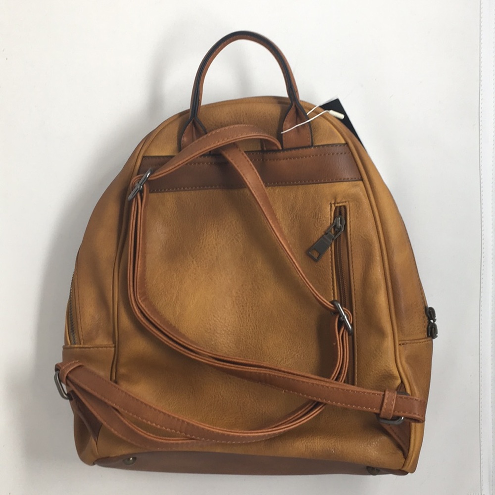 Mustard Backpack🤩 - Picture 2 of 7